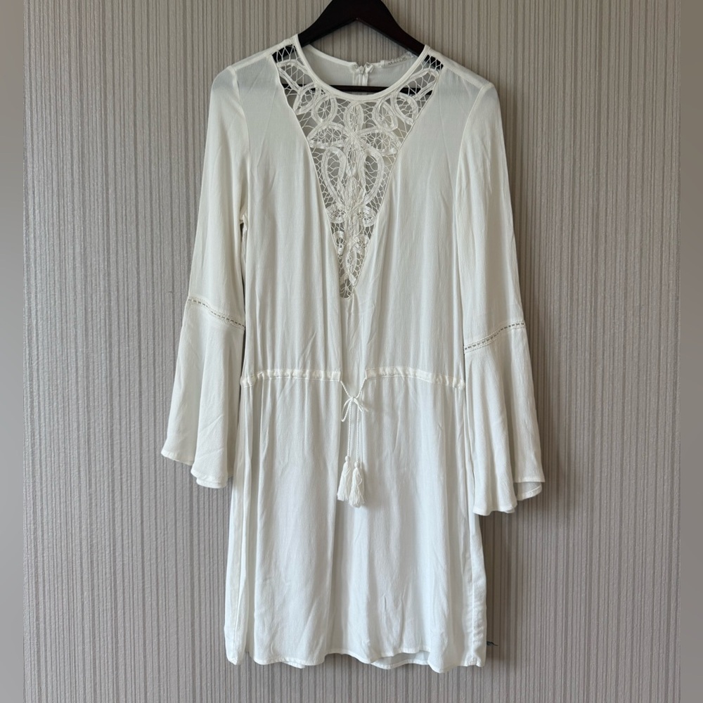 NWT WYLDR White Crochet-Yoke dress / cover up